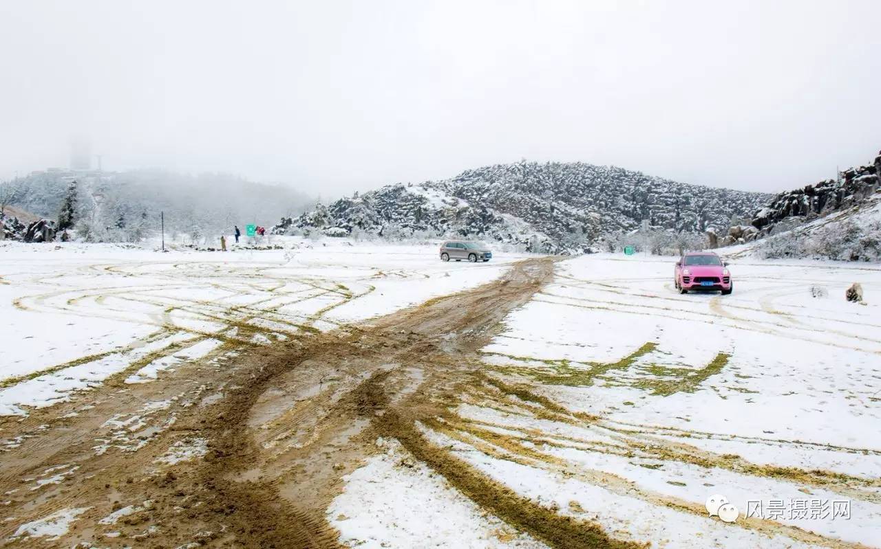 千野草场迎春雪