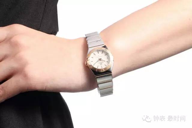 bob真人官方网站清点最受女性接待的八款手表你会选取哪一款？