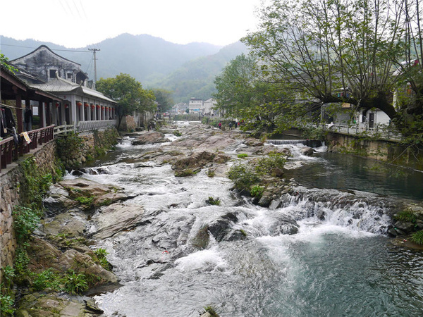 中国传统村落浙江奉化市溪口镇岩头村