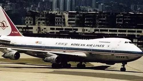 大韩航空007号班机空难   1983年9月1日清晨,大韩航空一架波音747型