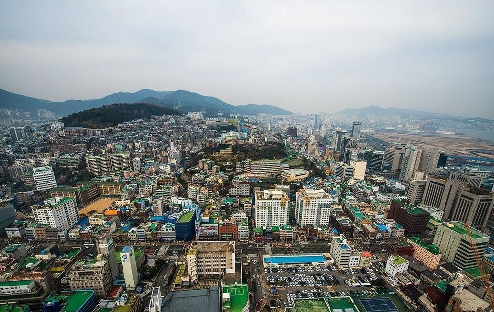 航拍韩国第二大城市,据说和中国深圳有得一比
