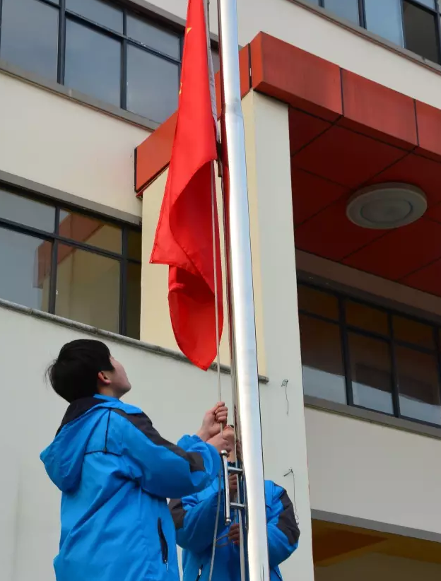 莫外双语初中：学习需趁早，诗酒趁年华