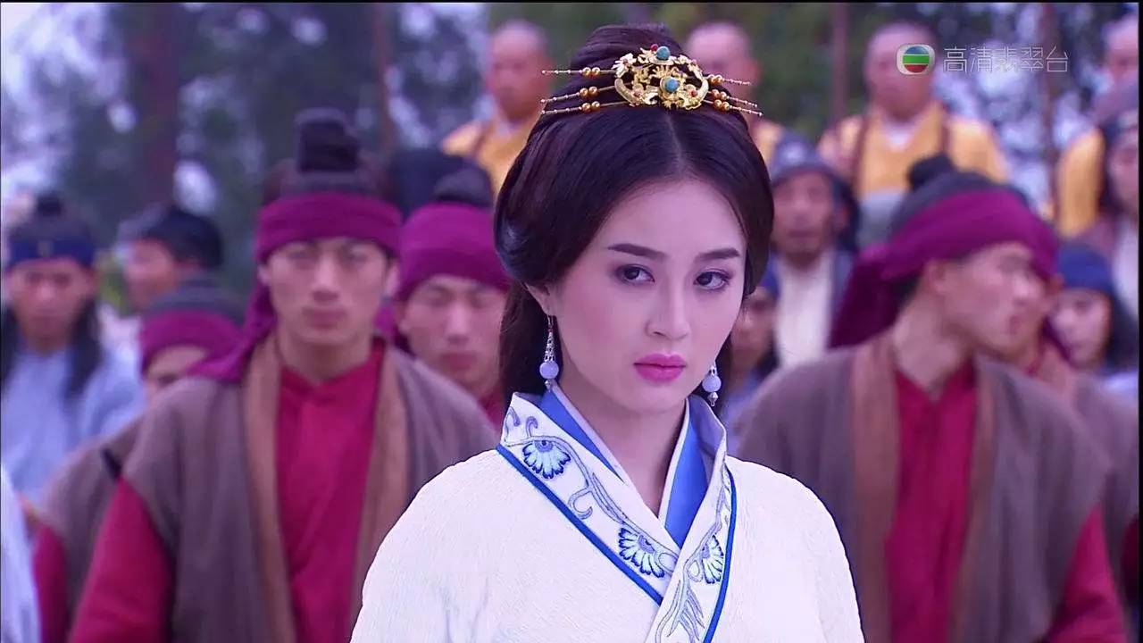 另外,刘竞这妹子还演过邓超版《倚天屠龙记》里的周芷若.