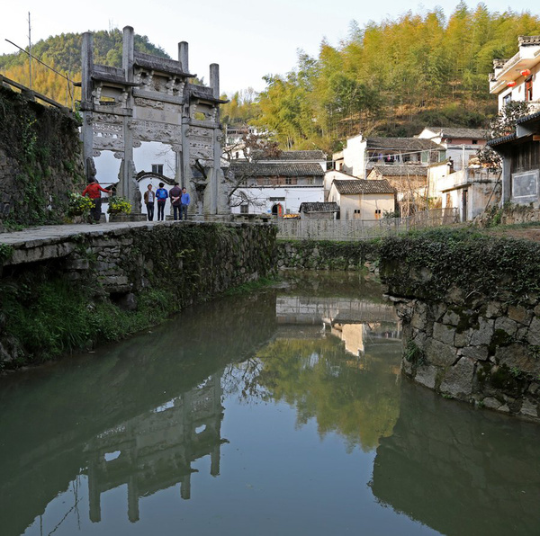 中国传统村落安徽黄山市徽州区呈坎镇灵山村