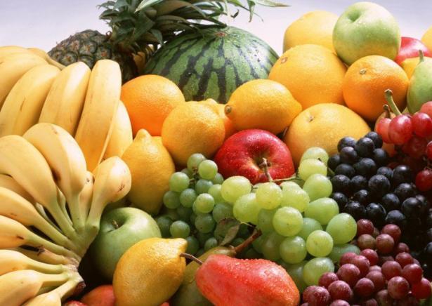 寒凉的水果对成人的伤害同样是致命的,先伤脾胃,后影焯体质.