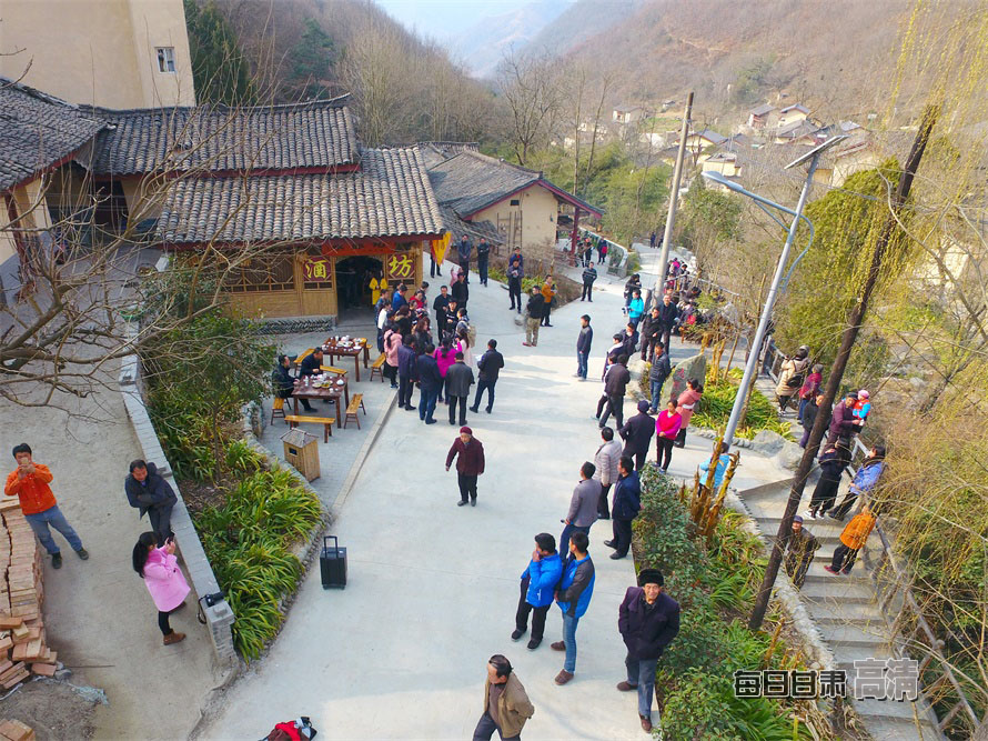 乡村旅游唤醒陇南康县百年古村朱家沟