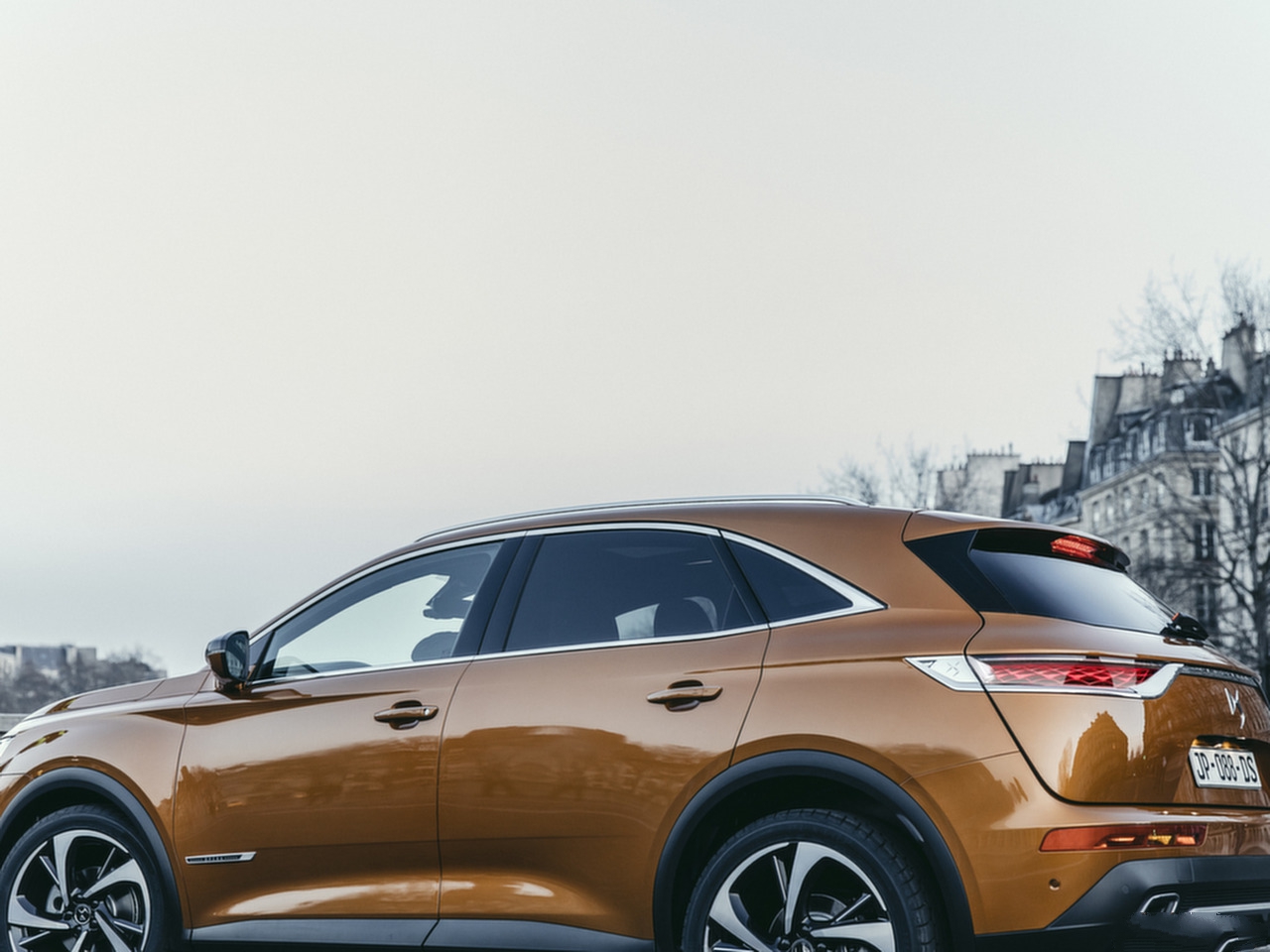 摩登感十足的汽车"ds7 crossback"悄然来袭