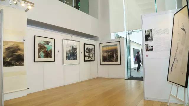 「海港城 美术馆」呈献「意,韵,刚,柔 何百里,何纪岚两代水墨」展览