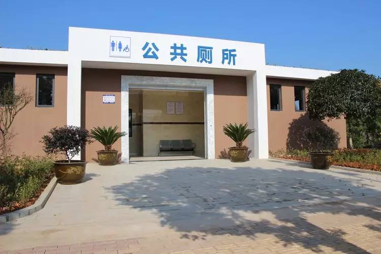 为了方便市民如厕,南宁市还新建了一批公厕.