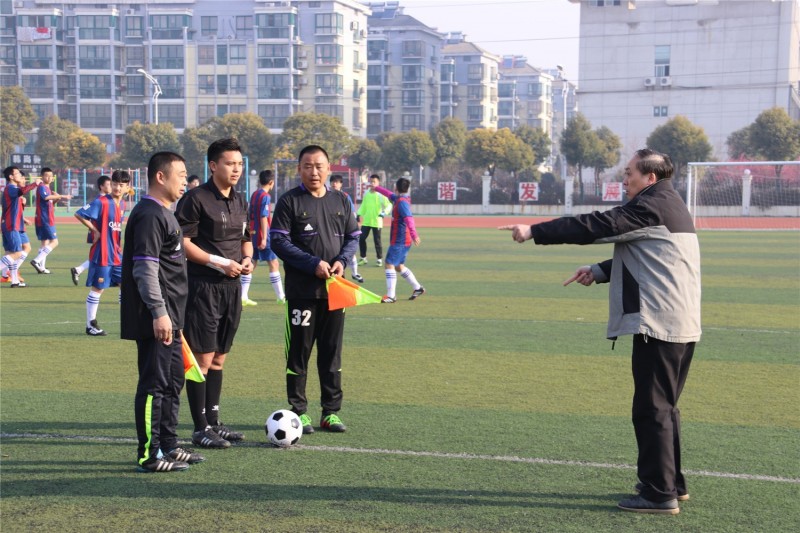 盐城中学教育集团,盐城市第一中学,盐城市盐阜中学,龙冈中学,阜宁中学