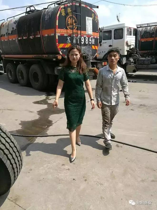 轮胎圈的三十岁女人_汽车_南阳新闻_南阳事