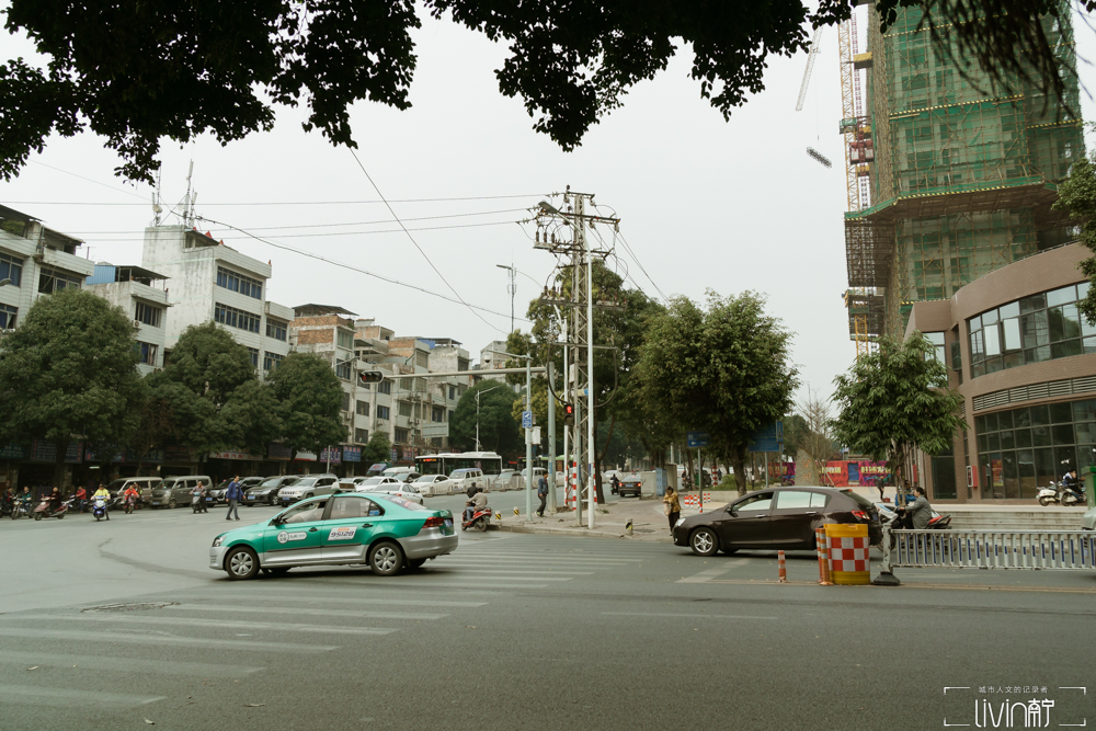 关于南宁"夺命弯道"望州南路的秘密,我有话要说!