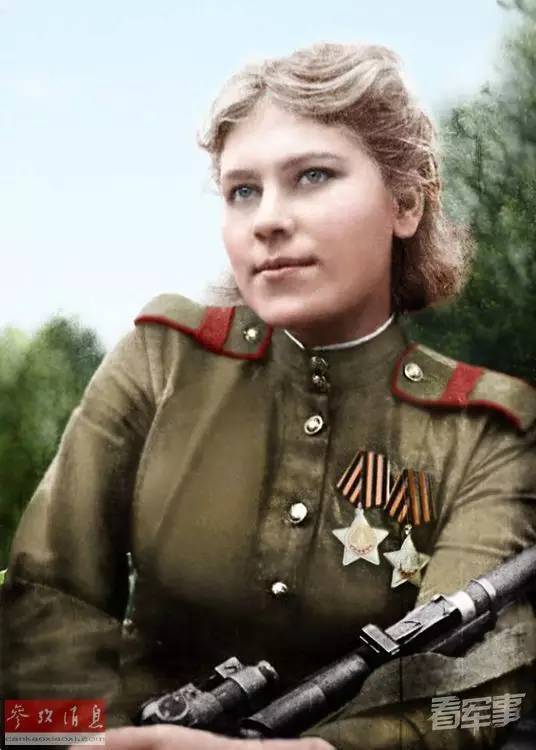 妇女节专题:二战中的苏联女兵,脱掉布拉吉穿上军装