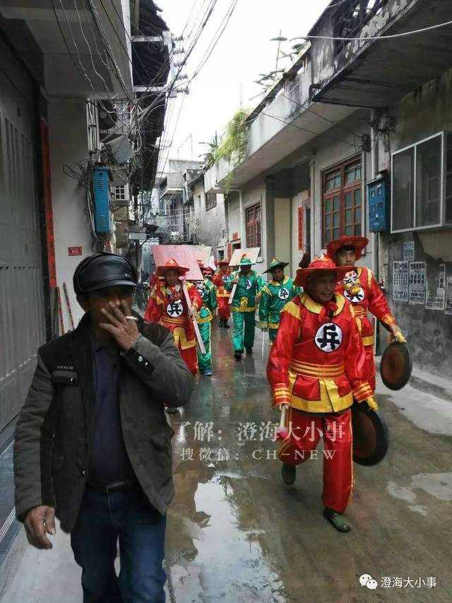 民俗澄海樟林游火帝今日小老爹洗路