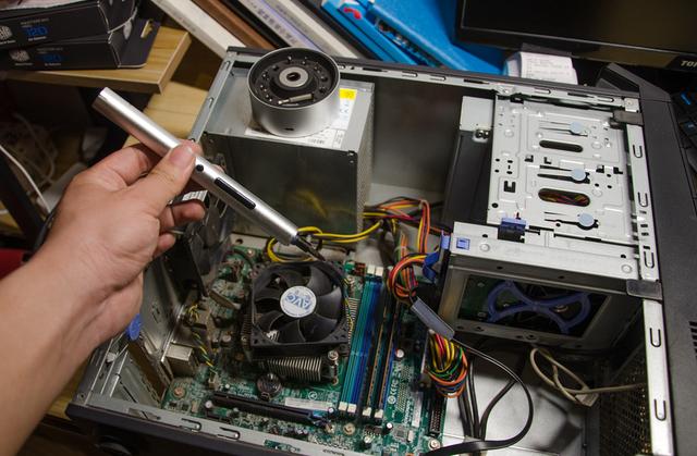 修电脑不求人,自己动手换CPU散热器,T520篇!