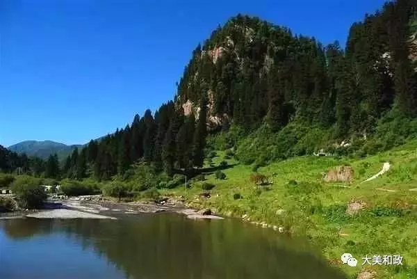 临夏州和政县旅游景点之一 醉美松鸣岩