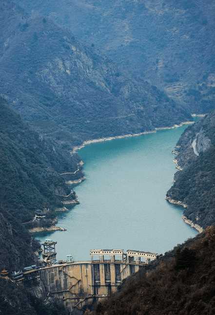 航拍汉中褒河水库, 青山绿水蓝天