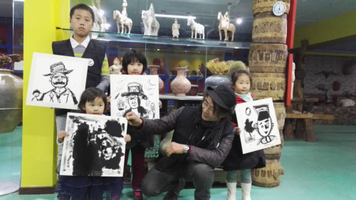 面包公益＂与画家约个饭＂艺术游学第二季昨日在京举行