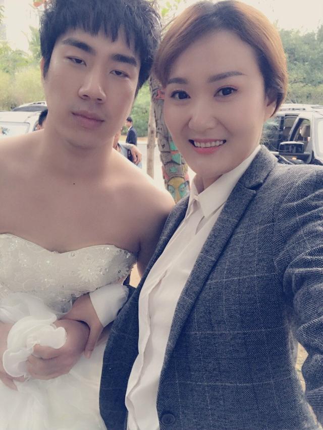 骚男婚纱_婚纱情侣头像(2)