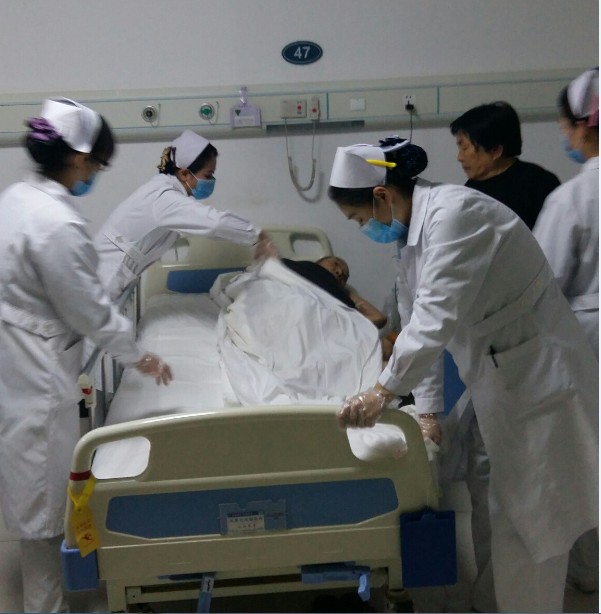 叶县人民医院:医护人员贴心周到服务获患者好评