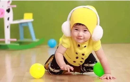 宝宝右脑开发最好在3岁前-搜狐教育