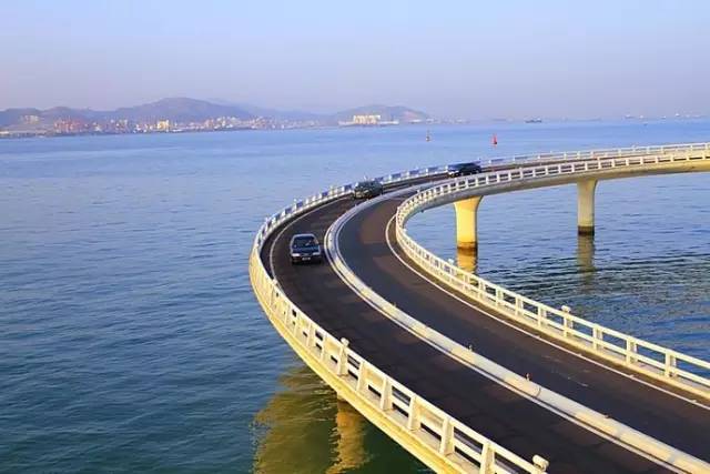 目前世界上离海平面最近的桥梁:演武大桥