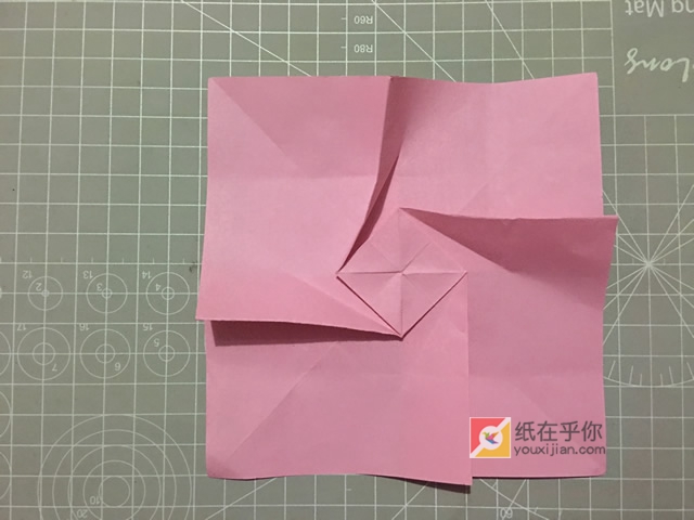 纸在乎你 手工折纸 绽放的玫瑰花折纸视频图解