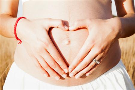 胎儿缺氧的4个症状,准妈妈不能忽视!