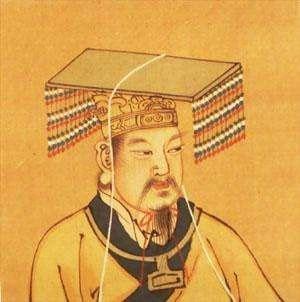 黄帝颛顼【zhuan xu】姓姬,名乾荒,高阳氏,字颛顼,黄帝之孙,父亲是