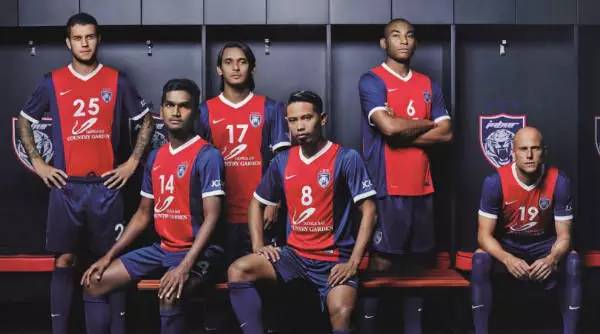 体育 正文  柔佛dt是马来西亚最强大的俱乐部 马来西亚在2004年推出了
