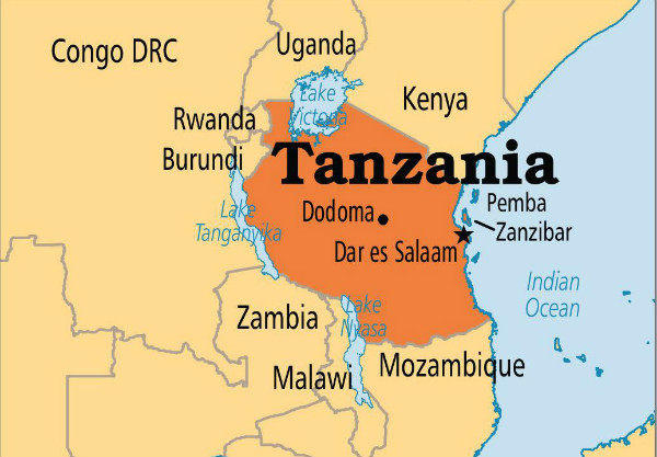 坦桑尼亚四面是水,东边是印度洋,北面是维多利亚湖,西边是坦葛尼喀湖图片