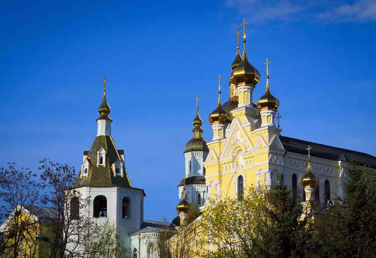 免签国 | 东欧美女城堡乌克兰免签啦，快来开启一段“乌”与伦比的旅行