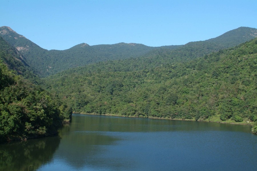 旅游 正文 推荐景点:仙猴望月,石鼓水库,岭南佳果园,紫烟阁, 门票