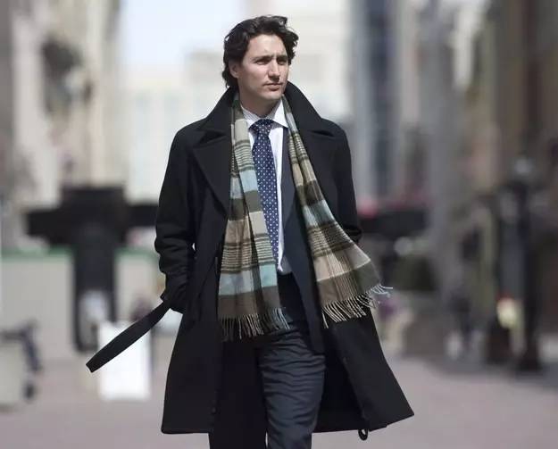 这位加拿大总理如行走的荷尔蒙,撩了全世界,连伊万卡都逃不过