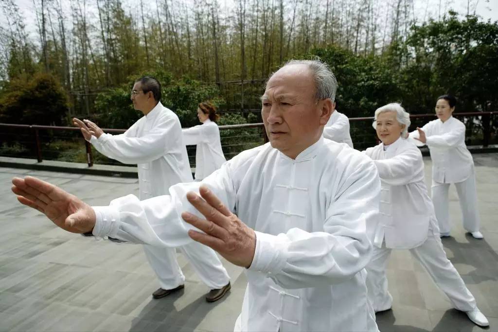 【温馨提醒】老年人打太极拳需要注意的问题