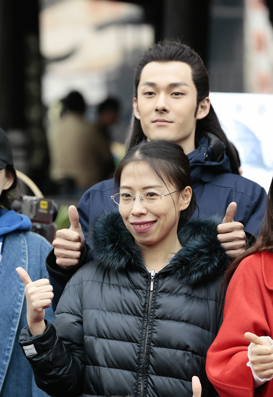 盛唐幻夜》近日于浙江横店影视城举行了开机仪式,导演周晓鹏,编剧缪娟