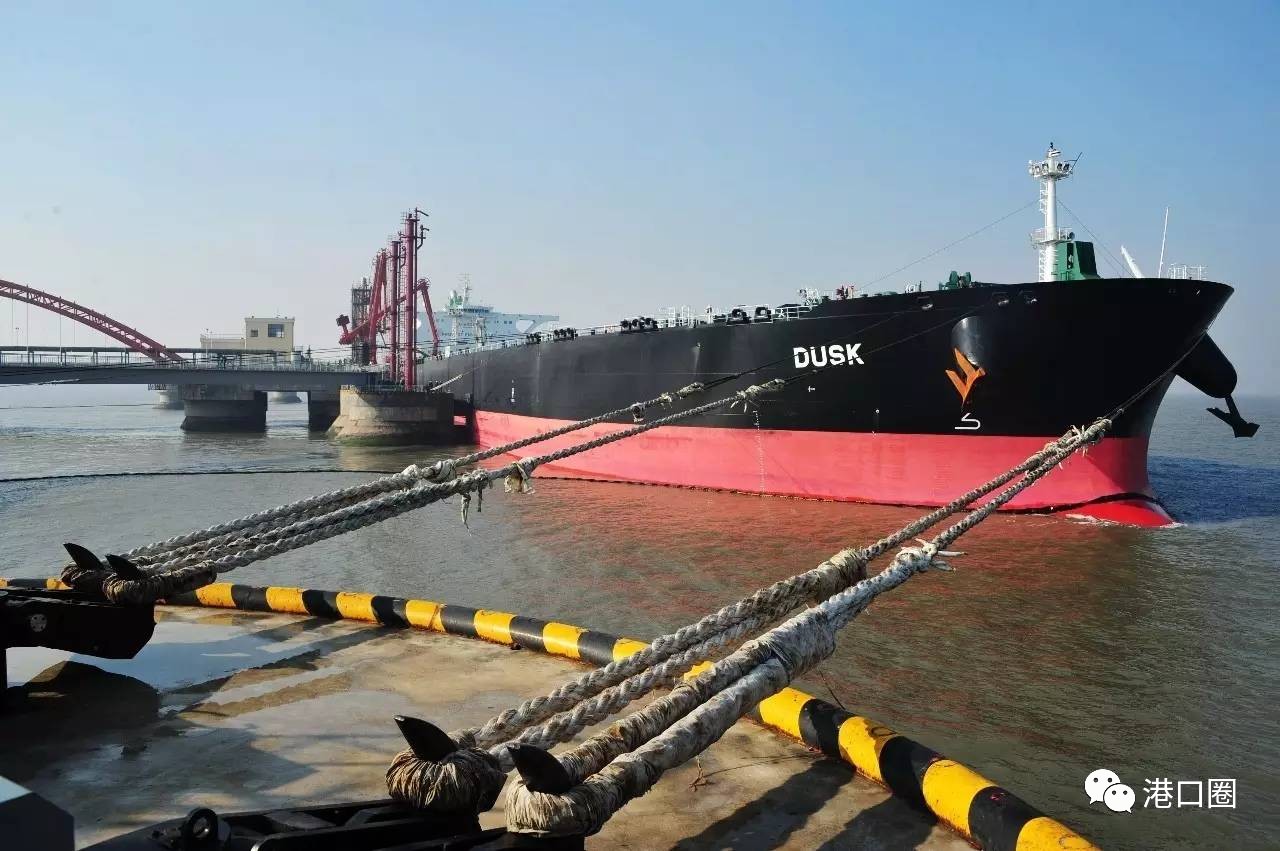港口圈讯 刚接卸全球最大原油轮,大连港长兴岛30万吨级原油码头又于