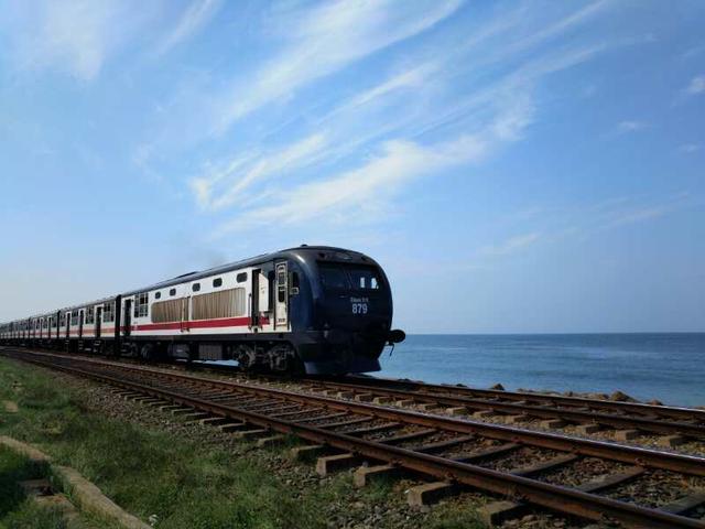 观佳艺术带你去斯里兰卡看千与千寻海上火车现实版
