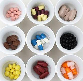 对于治疗药物种类的选择,我们要关注不同药物所针对的不同靶点.