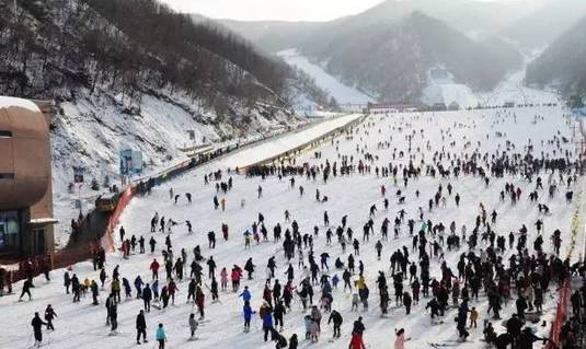 养子沟重渡沟境内拥有龙峪湾,重渡沟,养子沟,伏牛山滑雪场,抱犊寨等7