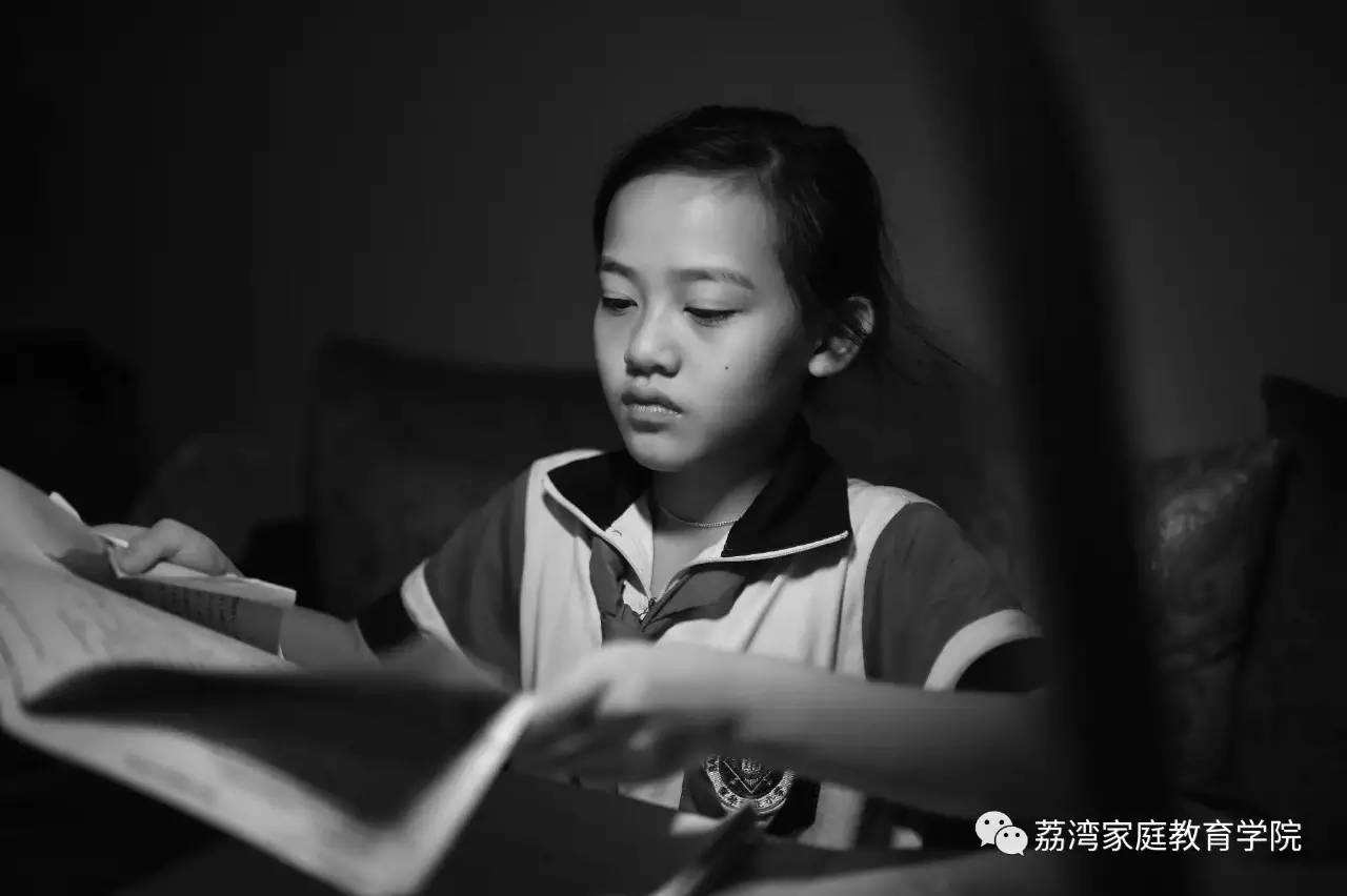 姓名:关晞彤 学校:蒋光鼐纪念小学 班级:六年(1)班 性别:女 最喜欢的