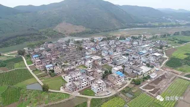 纳禄村全貌村边风景纳禄村背村前菜花纳禄村朱氏古建筑群始建于明末