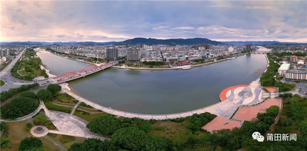 仙游木兰溪大桥 木兰溪甜甜的水声,柔柔的波浪,孕育了兴化大地的悠久