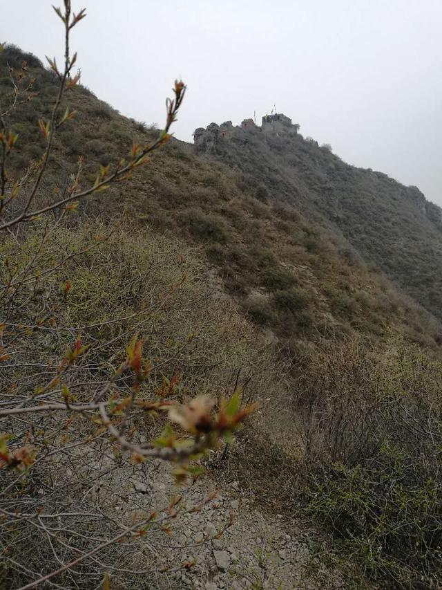 从荥阳王宗店到新密香炉山 游魏长城遗址