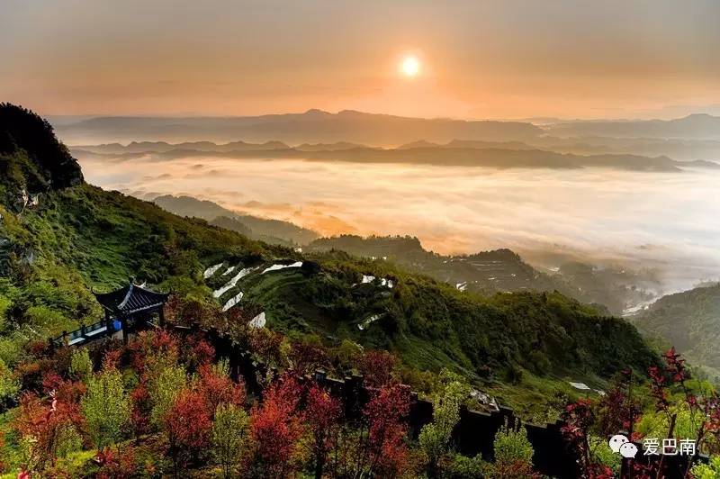 旅游 正文  天坪山风景区是国家aaa级景区 位于巴南区二圣镇天坪山上