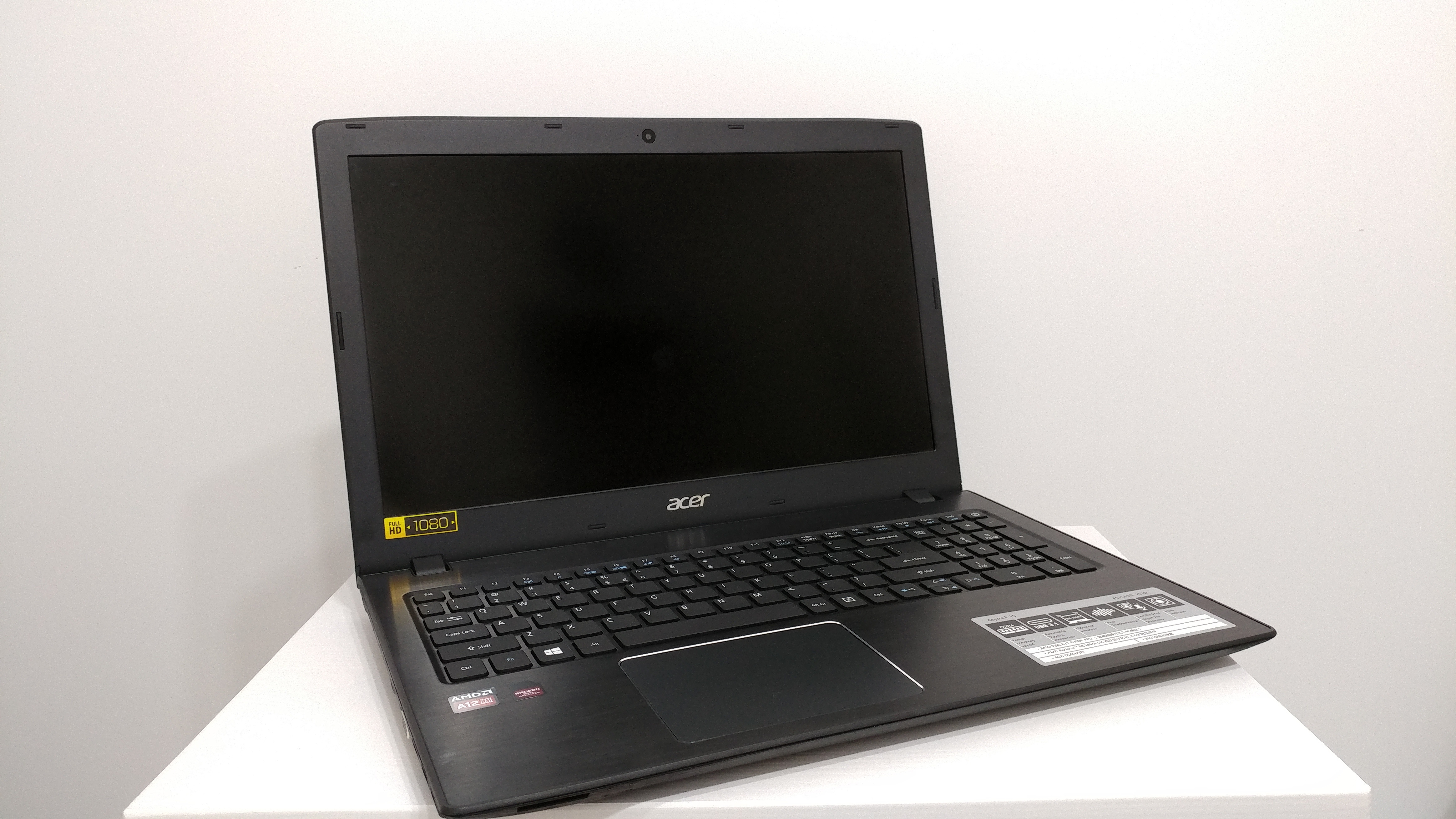 ܵ acer Aspire E15Ӱ