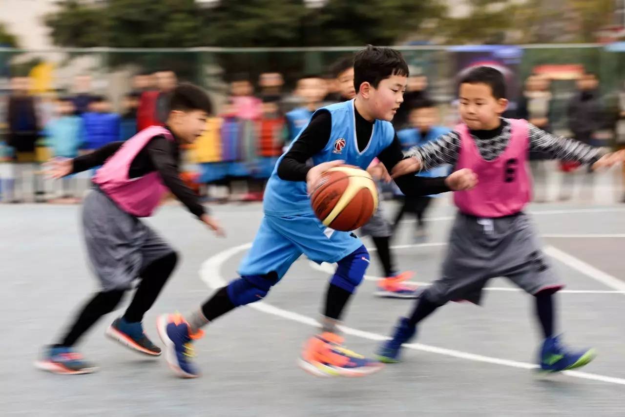 (组图)"运动成都"2017成都市中,小学生篮球锦标赛在棠