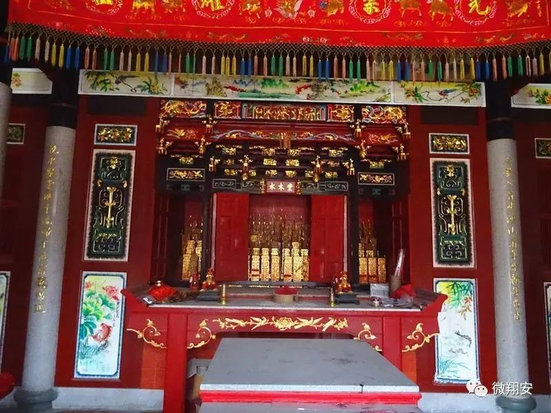 上塘村相连;南与马巷镇航阳村,五星村相靠;西与马巷镇巷北工业区,后许