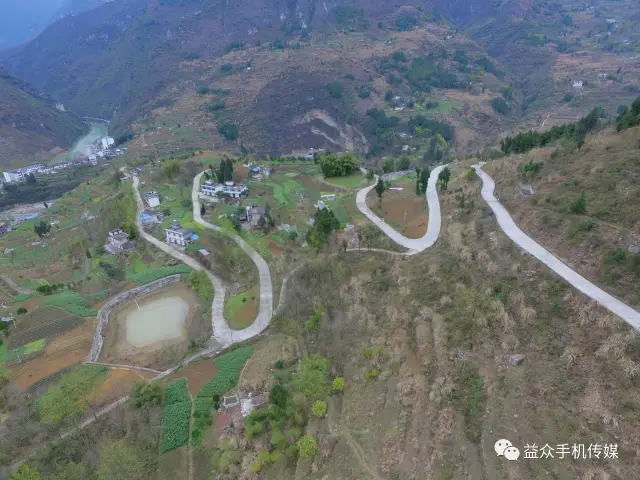 奉节县城人口_刚刚,朋友圈被一个旅居新加坡的奉节人写的情书刷爆了...(3)