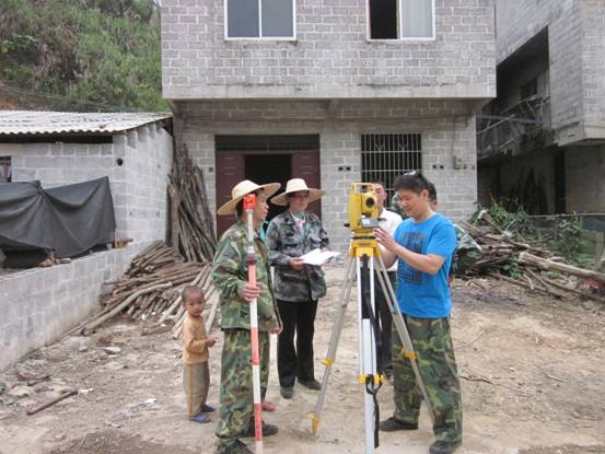 人均宅基地面积常住人口_宅基地斜面积图